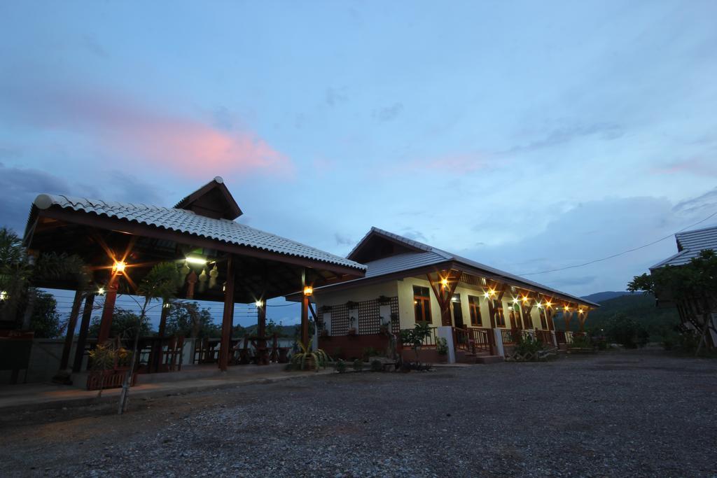 Huen Hug Hod The Resort Hot Exterior foto